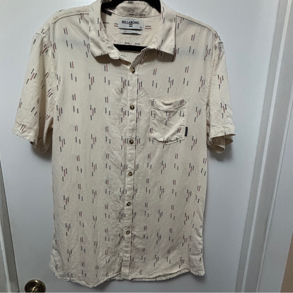 Billabong Men’s Size Large Tailor Fit Short Sleeve 100% Cotton Y2K